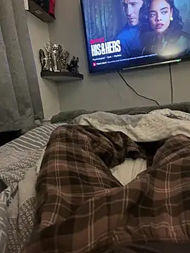 harrygeorge18 online show from February 23, 2026, 6:19 pm