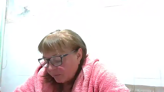 LinaLight88 online show from June 16, 2026, 8:20 pm