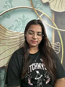 Himani 0122 online show from August 3, 2026, 4:09 am