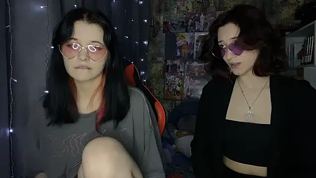 Absent Fairy online show from May 7, 2026, 6:00 pm