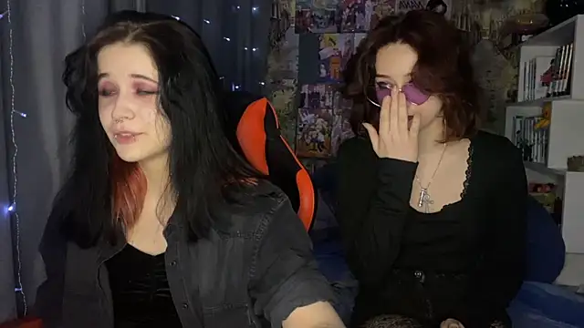 Absent Fairy online show from May 18, 2026, 5:29 pm