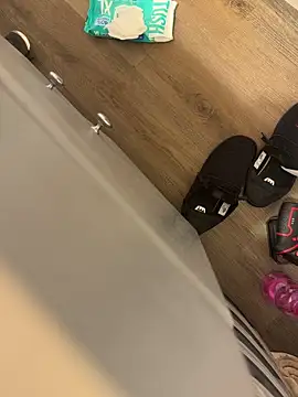 Snapshot of ebnysissycd chatting on December 23, 2025, 7:51 am ebnysissycd online show from December 23, 2025, 7:51 am