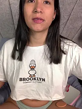 Val12777 online show from February 26, 2026, 12:05 pm