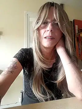 Sacha Scorp online show from December 15, 2025, 1:39 pm