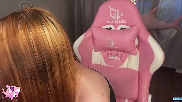 PinkSharky online show from March 17, 2026, 9:34 am