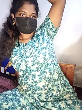 Snapshot of tamilsaisree chatting on March 19, 2026, 5:24 pm tamilsaisree online show from March 19, 2026, 5:24 pm