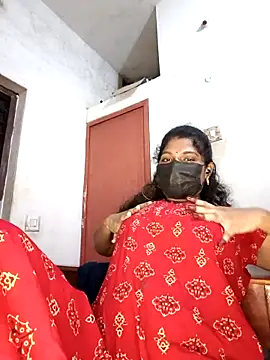 Snapshot of tamilsaisree chatting on March 25, 2026, 5:23 pm tamilsaisree online show from March 25, 2026, 5:23 pm