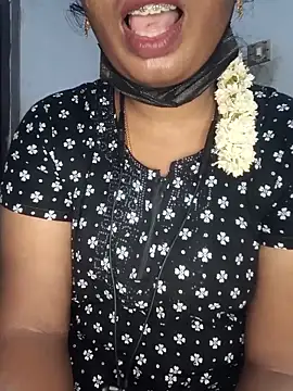 Snapshot of tamilsaisree chatting on May 13, 2026, 5:31 pm tamilsaisree online show from May 13, 2026, 5:31 pm