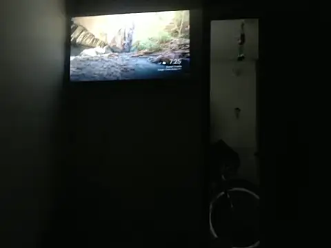 derekcaicedo  online show from December 16, 2025, 12:26 am