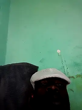 fays12345 online show from February 12, 2026, 4:40 pm