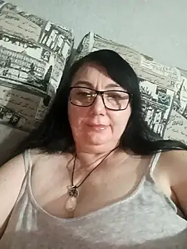 MariSwan222 online show from June 29, 2026, 8:41 pm