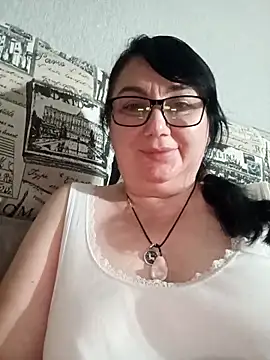 MariSwan222 online show from June 27, 2026, 6:03 pm