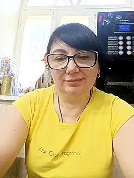 MariSwan222 online show from July 31, 2026, 6:46 am