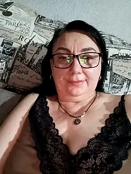 MariSwan222 online show from July 19, 2026, 8:49 pm