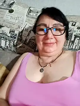 MariSwan222 online show from August 8, 2026, 7:32 pm