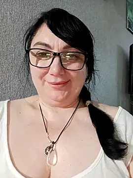 MariSwan222 online show from June 20, 2026, 5:40 pm