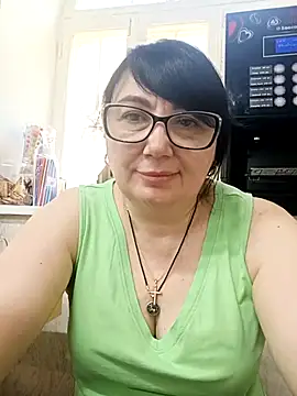 MariSwan222 online show from August 4, 2026, 7:57 am