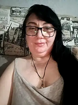 MariSwan222 online show from April 21, 2026, 8:48 pm