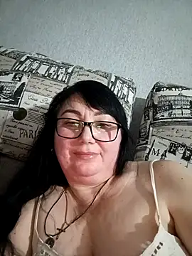 MariSwan222 online show from January 9, 2026, 10:28 pm