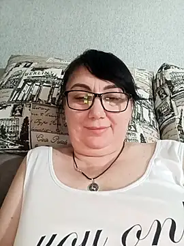 MariSwan222 online show from July 8, 2026, 2:51 pm