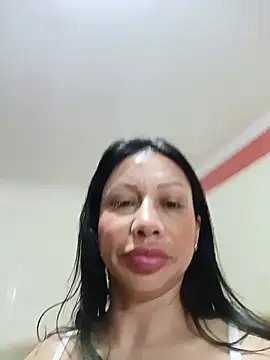Snapshot of Grace_Velvet chatting on August 1, 2026, 8:45 am Grace Velvet online show from August 1, 2026, 8:45 am