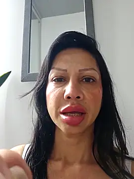 Snapshot of Grace_Velvet chatting on June 16, 2026, 11:21 am Grace Velvet online show from June 16, 2026, 11:21 am