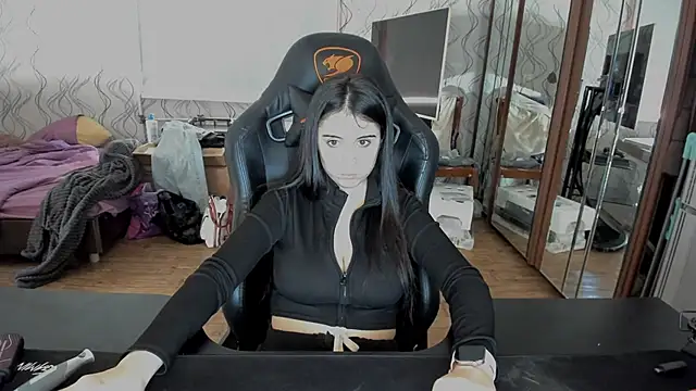 Snapshot of WaltraudPattie chatting on February 12, 2026, 12:43 am WaltraudPattie online show from February 12, 2026, 12:43 am