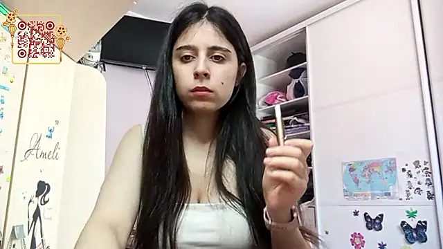 Snapshot of WaltraudPattie chatting on March 19, 2026, 5:18 am WaltraudPattie online show from March 19, 2026, 5:18 am