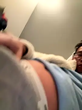 asiagay910 online show from December 14, 2025, 10:59 pm