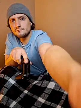 Snapshot of Ghost_Pie chatting on December 17, 2025, 6:02 pm Ghost Pie online show from December 17, 2025, 6:02 pm