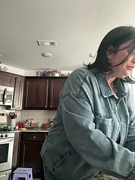 Miabelle2233 online show from February 1, 2026, 3:54 pm