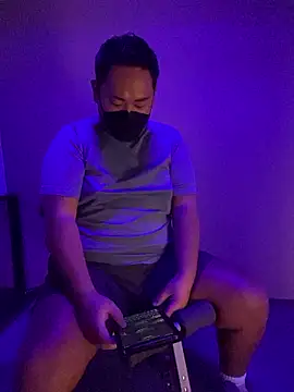 Snapshot of fxckin_fxckin chatting on December 15, 2025, 12:00 pm fxckin fxckin online show from December 15, 2025, 12:00 pm