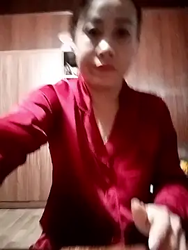 EvieEvans vn online show from January 17, 2026, 4:05 am