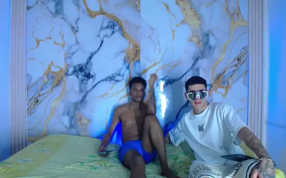 Snapshot of Damian_and_theo chatting on February 27, 2026, 7:03 pm Damian and theo online show from February 27, 2026, 7:03 pm