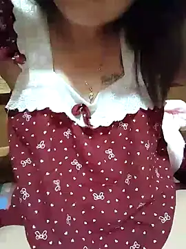 Snapshot of Miu_sexyy98 chatting on April 19, 2026, 3:13 pm Miu sexyy98 online show from April 19, 2026, 3:13 pm