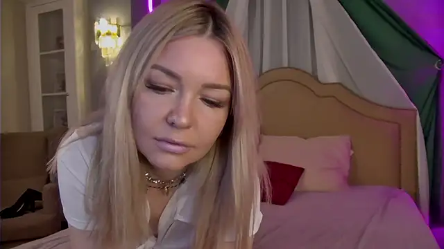 ToriCarter online show from March 2, 2026, 4:58 pm