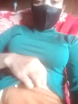 Snapshot of Yora2k chatting on December 16, 2025, 6:17 am Yora2k online show from December 16, 2025, 6:17 am