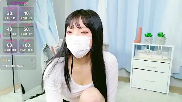 Snapshot of Miku_G chatting on December 15, 2025, 11:05 am Miku G online show from December 15, 2025, 11:05 am