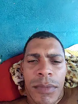 marreta240675 online show from March 2, 2026, 1:29 pm