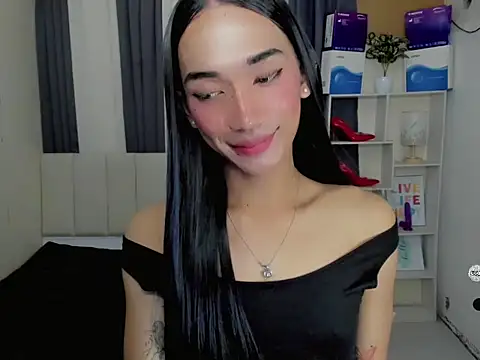 Snapshot of BigCockKhyla chatting on December 17, 2025, 8:25 pm BigCockKhyla online show from December 17, 2025, 8:25 pm