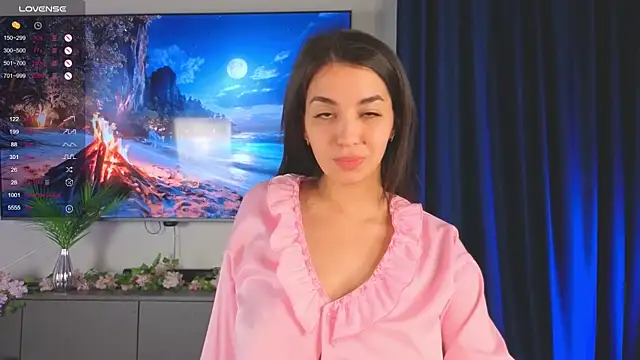 EmmyNoel online show from June 5, 2026, 7:19 pm