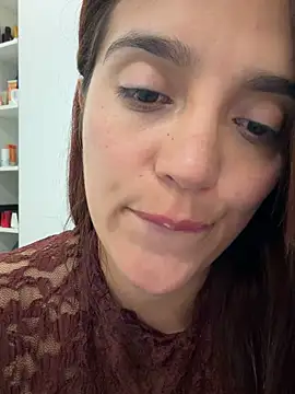 Snapshot of lara_beker chatting on April 30, 2026, 8:57 pm lara beker online show from April 30, 2026, 8:57 pm