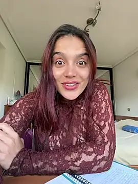Snapshot of lara_beker chatting on April 14, 2026, 4:56 pm lara beker online show from April 14, 2026, 4:56 pm