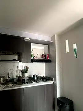 sophie-honey online show from December 20, 2025, 1:14 pm