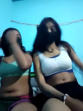 Snapshot of Aaradhya-Rani chatting on February 17, 2026, 6:05 pm Aaradhya-Rani online show from February 17, 2026, 6:05 pm