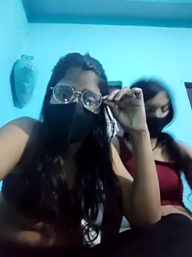 Snapshot of Aaradhya-Rani chatting on March 9, 2026, 6:44 pm Aaradhya-Rani online show from March 9, 2026, 6:44 pm