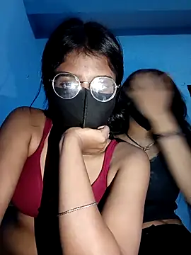 Snapshot of Aaradhya-Rani chatting on April 4, 2026, 6:58 pm Aaradhya-Rani online show from April 4, 2026, 6:58 pm