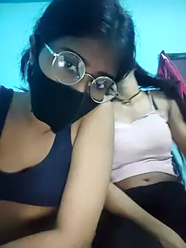 Snapshot of Aaradhya-Rani chatting on March 2, 2026, 6:48 pm Aaradhya-Rani online show from March 2, 2026, 6:48 pm