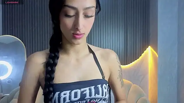 Snapshot of Tifany_Tx chatting on June 18, 2026, 7:19 pm Tifany Tx online show from June 18, 2026, 7:19 pm