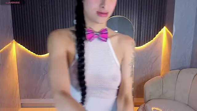 Snapshot of Tifany_Tx chatting on July 27, 2026, 8:05 pm Tifany Tx online show from July 27, 2026, 8:05 pm